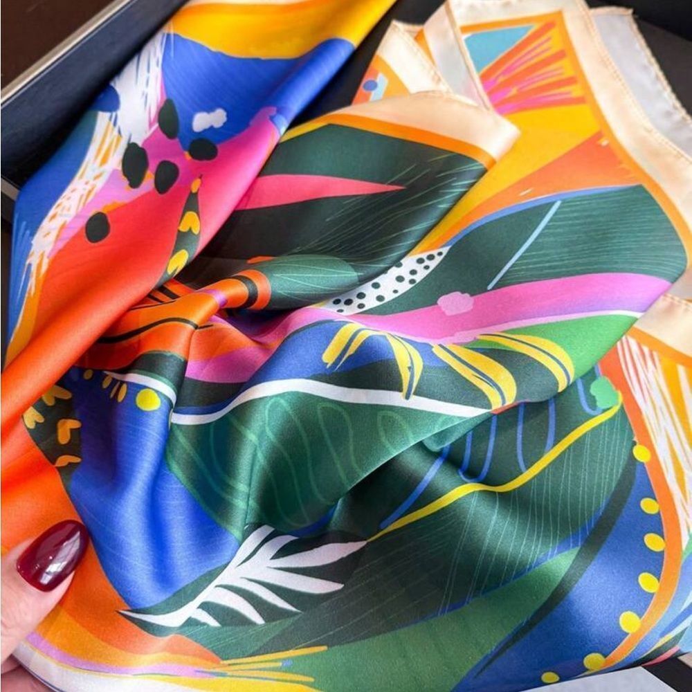 Vibrant tropical scarf A1584 - Picture 4 of 5